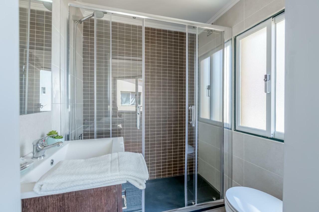 Bright & Spacious Alfama Apartment, By Timecooler Lisboa Exteriér fotografie